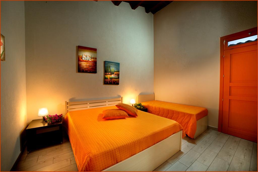 Ai Parchi Dei Parrini Bed and Breakfast Partinico Værelse billede
